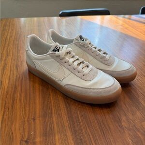 Nike Women’s Killshot Cream Sneakers (Sz 10)